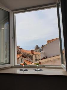 Budova, v ktorej sa apartmán nachádza