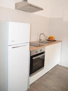 Kuchyňa alebo kuchynka v ubytovaní PK Apartments - Dubrovnik
