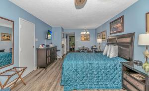 Angled Oceanview Suite - Caravelle Tower 329 - Sleeps 5 Guests