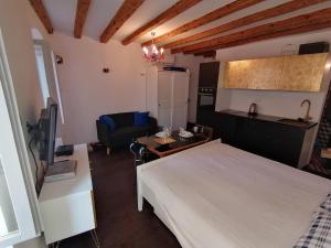Posteľ alebo postele v izbe v ubytovaní Glamour apartment sea view