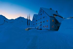 Alpenhotel St.Christoph v zime