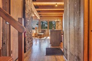 Χώρος καθιστικού στο Overlooking Beautiful Bear Lake VH#318 +34 φωτογραφίες