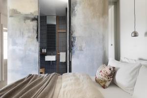 Postel nebo postele na pokoji v ubytování Drift House