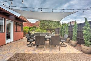 Foto de la galería de Beautiful Sedona Home Near Chapel of the Holy Cross en Sedona