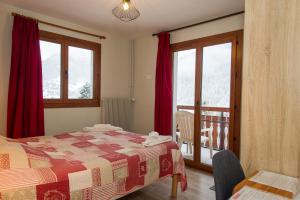 Postel nebo postele na pokoji v ubytování Gîte Châtel