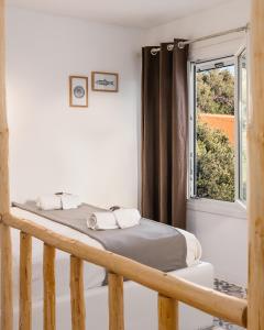 A balcony or terrace at SeaView Apartment & Studio
