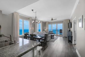 Ảnh trong thư viện ảnh của Grandview East 1601 - Azure Paradise ở Panama City Beach
