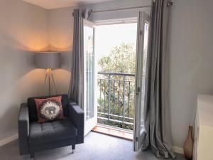 Central York Apartment - Skeldergate YO1的休息区