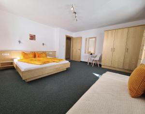 Postel nebo postele na pokoji v ubytování Appartement Skorpion
