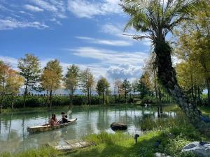 Shuhuにある靜樹湖民宿Jing Shuhu B&Bの池舟群