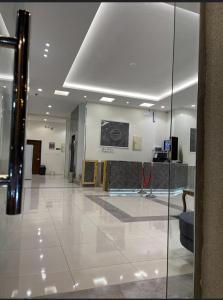 Predvorje ili recepcija u objektu Al Mabeet 2 Hotel suites