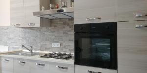 Köök või kööginurk majutusasutuses "la Casina del forno con piscina fra Catania e Siracusa "