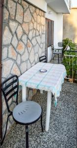 Patio alebo iná vonkajšia časť ubytovania Apartment ANICA