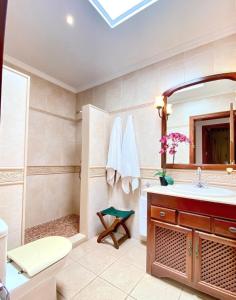 Koupelna v ubytování Villa Ágatha, vacaciones en familia en Lanzarote