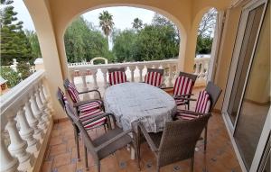 Balkón alebo terasa v ubytovaní Pet Friendly Home In La Font Den Carros