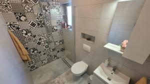 Bilik mandi di Lily +26 gambar
