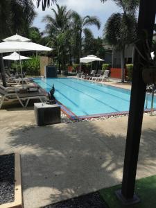Bazén v ubytování ViVi Hotel Resort nebo v jeho okolí