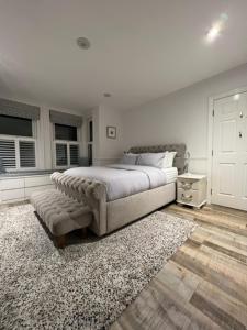 Postel nebo postele na pokoji v ubytování The House - Southampton