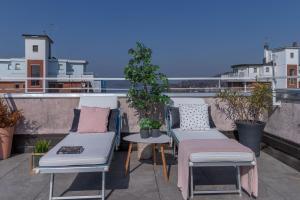 A balcony or terrace at La Terrazza