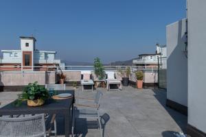A balcony or terrace at La Terrazza