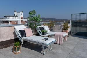 A balcony or terrace at La Terrazza