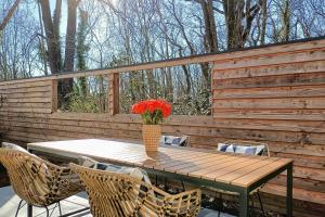 Μπαλκόνι ή βεράντα στο VIVID - Ideal für 4 - Strandnähe mit 2 Terrassen - 2 SZ & WZ