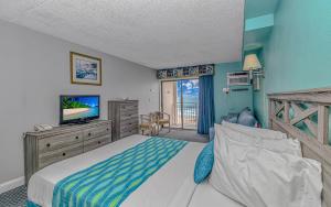 Direct Oceanfront Sea Mist Resort 20305