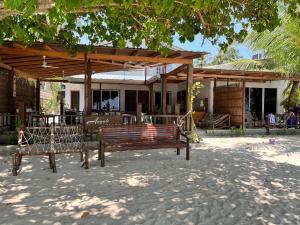 Restaurace v ubytování Aagali Beach