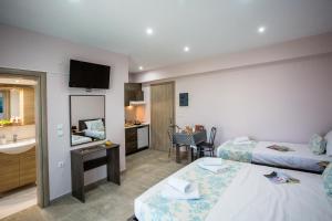 A bed or beds in a room at Studio Elena