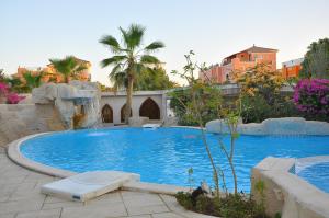 בריכת השחייה שנמצאת ב-Villa Shahrazad Sharm El Sheikh או באזור