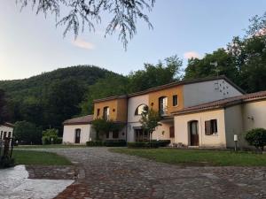 Gallery image of Borgo Villa Maria in Monticchio