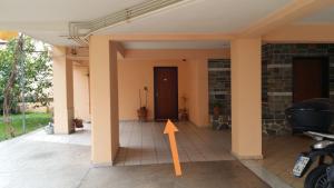 Kép Athenian apartment with garden, near metro station Chalandri Nu 3 szállásáról Athénban a galériában