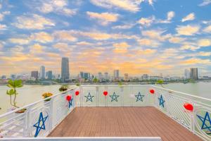 Gallery image of Star City Riverside Hotel By Haviland in Da Nang