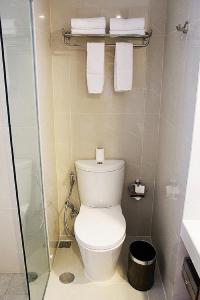 Koupelna v ubytování Hariston Hotel & Suites, Pluit - Jakarta