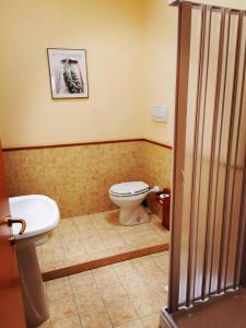 Koupelna v ubytování Albergo Tripoli B&B Affittacamere + 37 fotografií