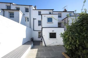 Gallery image of Vibrant Spring Street with Garden in Brighton & Hove