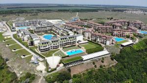 Basen w obiekcie Topola Skies Resort & Aquapark lub w pobliżu