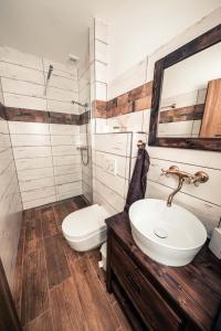 Koupelna v ubytování Štěpánské sklepy Mutěnice - Dolní sklep