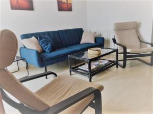Posedenie v ubytovaní Blue Serena - Top floor overlooking the nature