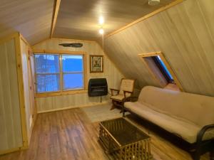 Billede fra billedgalleriet på Charming studio in-law on Great East Lake i Acton