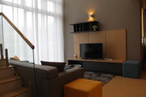 Ruang duduk di Double Story in the Sky - Genting Windmill Duplex Suite