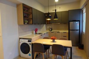 Dapur atau dapur kecil di Double Story in the Sky - Genting Windmill Duplex Suite