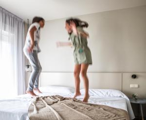 CoirónにあるApartamentos Denaのギャラリーの写真
