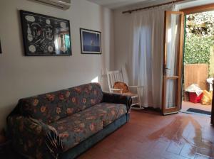 Posezení v ubytování CASA VACANZE IN CAPRAIA ISOLA