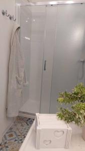 Ένα μπάνιο στο Appartamento - Lì de Là tra i fiori