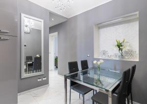 Fotografia z galérie ubytovania ELEGANT SUITE - in centro PortaNuova v Turíne + 23 fotografií
