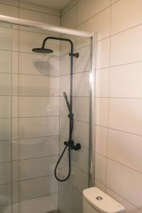 Un baño de Manoir Apartments City Center