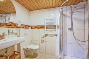 Koupelna v ubytování Gasthaus Auwirt