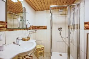 Koupelna v ubytování Gasthaus Auwirt