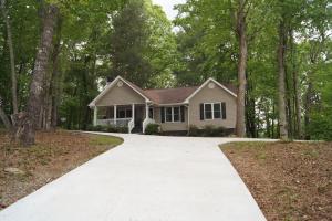 Gallery image of Less than 3 miles to Downtown with firepit in Ellijay